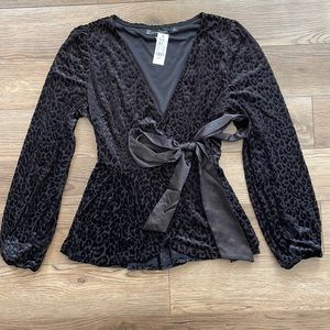 Black velvet & satin leopard print Peplum wrap top.